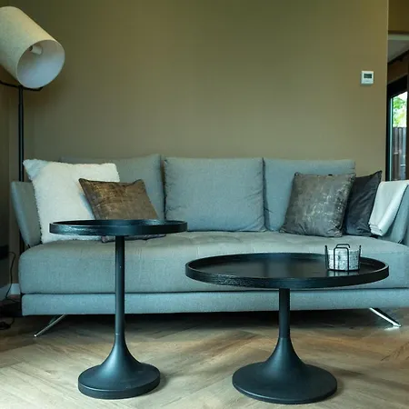 Rijn Residentie アルフェン・アーン・デン・レイン