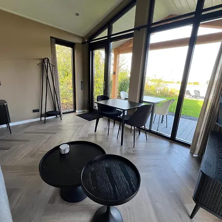 Rijn Residentie בית נופש אלפן אן דן ריין