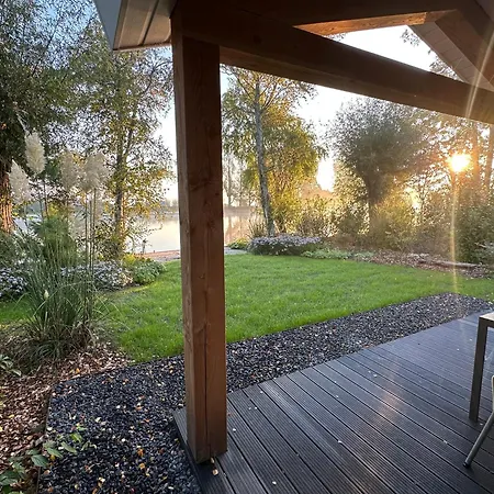 Rijn Residentie 別荘