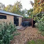 Rijn Residentie Алфен-ан-ден-Рейн